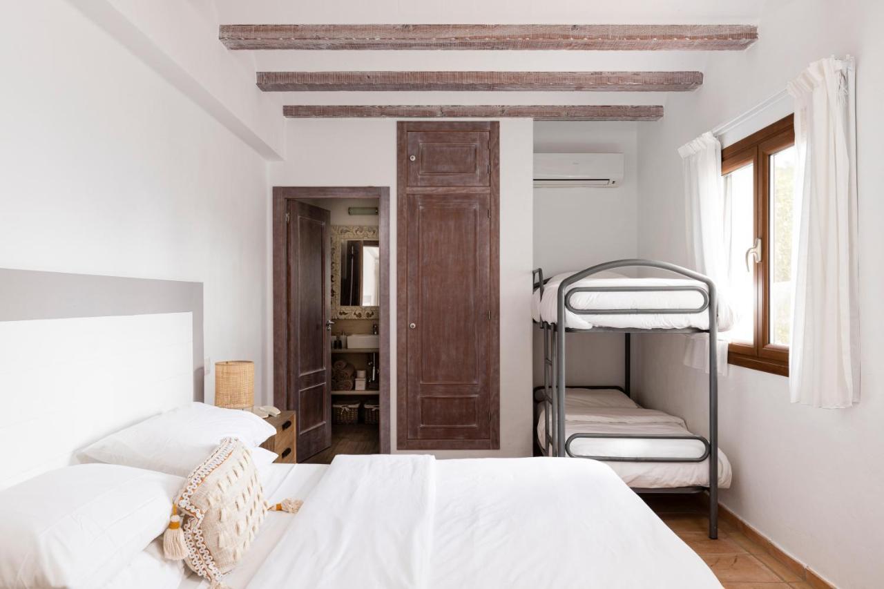 Cuatre Finques Guest House Jalon Luaran gambar