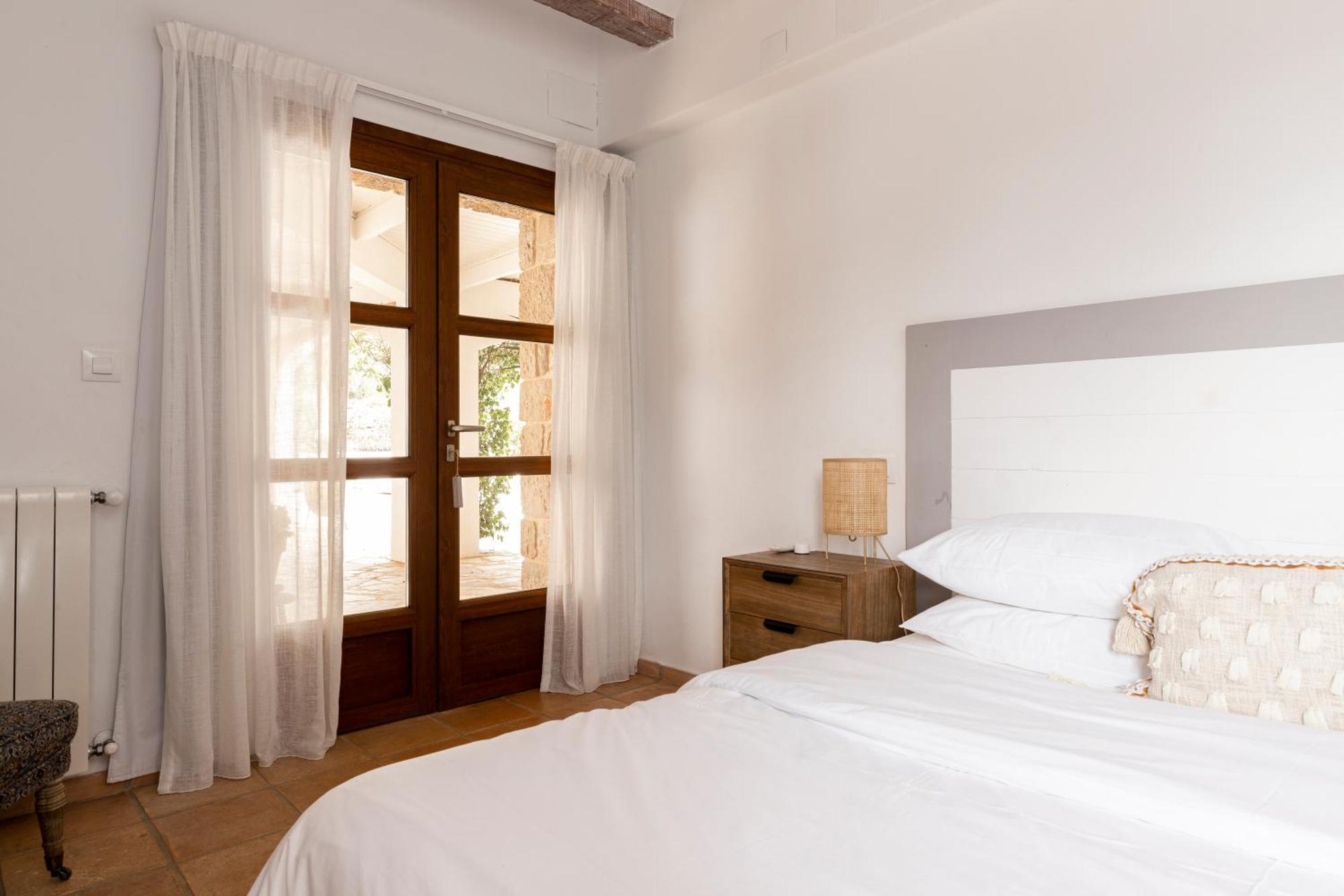 Cuatre Finques Guest House Jalon Luaran gambar